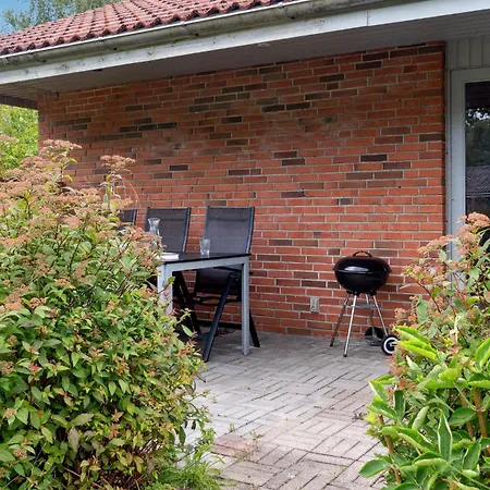 3 Bedroom Beautiful In * Rødby