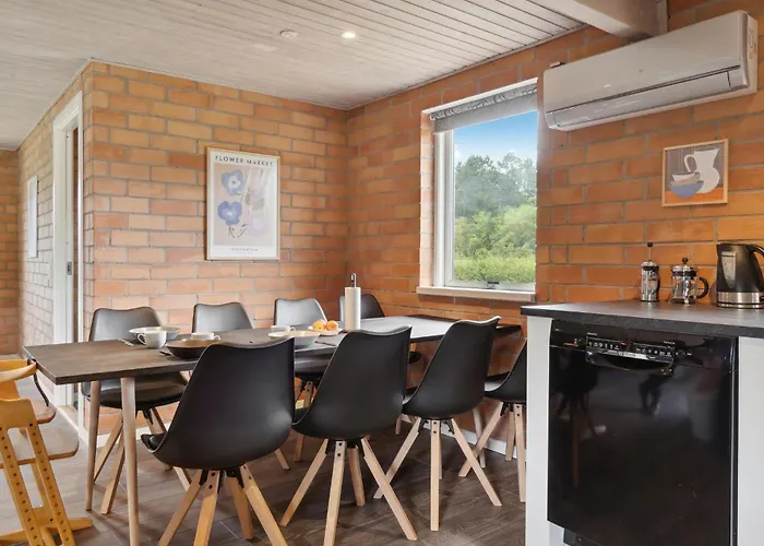 3 Bedroom Beautiful In *